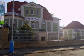 Okna Petros Teplice.jpg